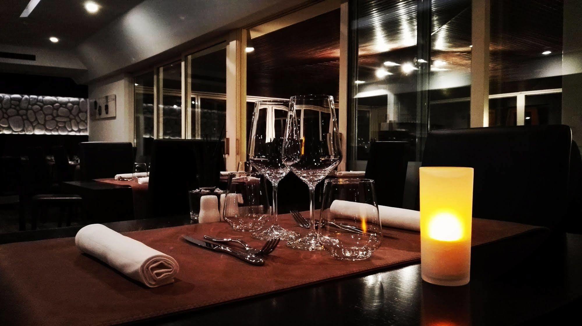 Bivius Hotel Restaurant Luxembourg Strassen Extérieur photo